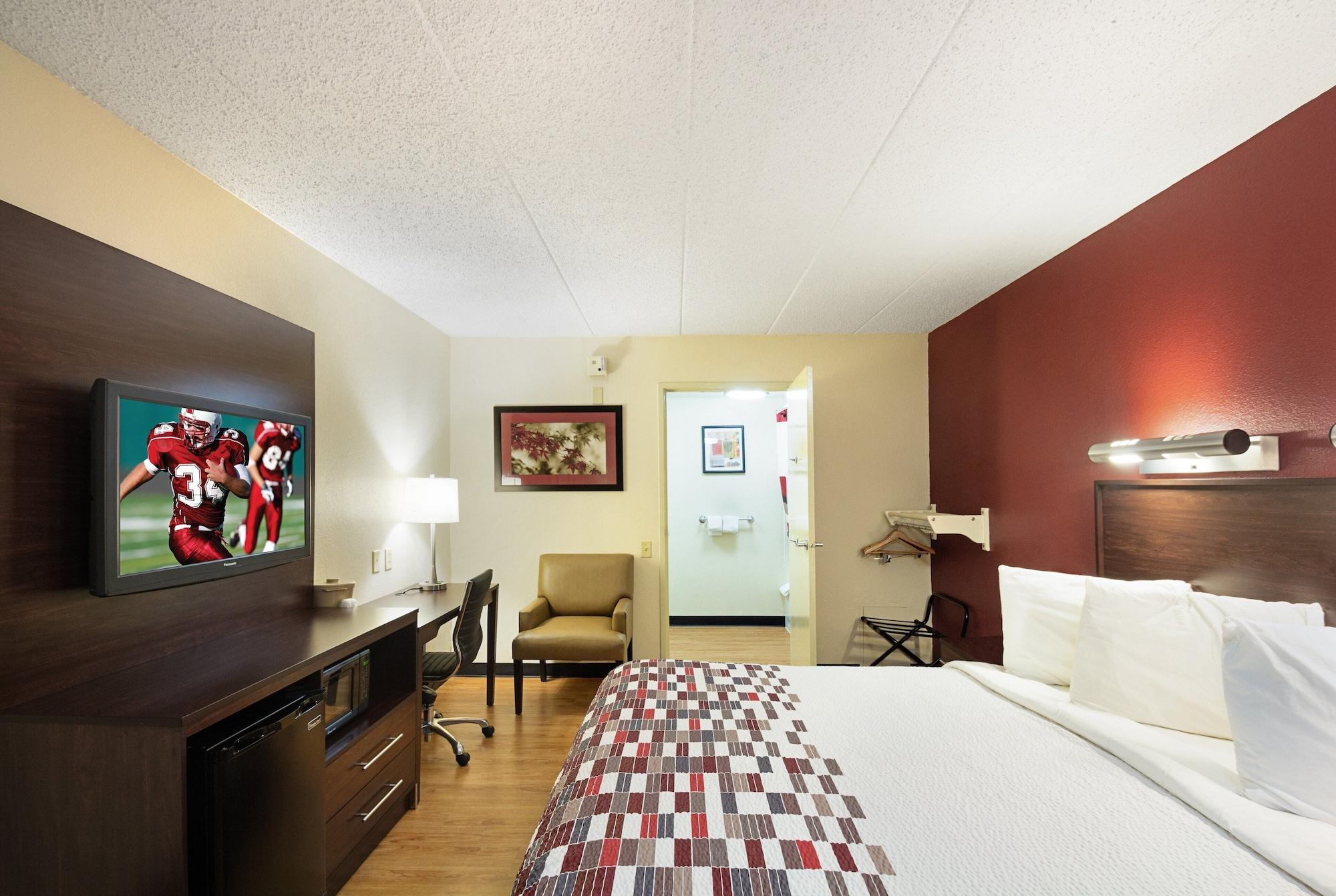Red Roof Inn Cincinnati East - Beechmont Cherry Grove Buitenkant foto