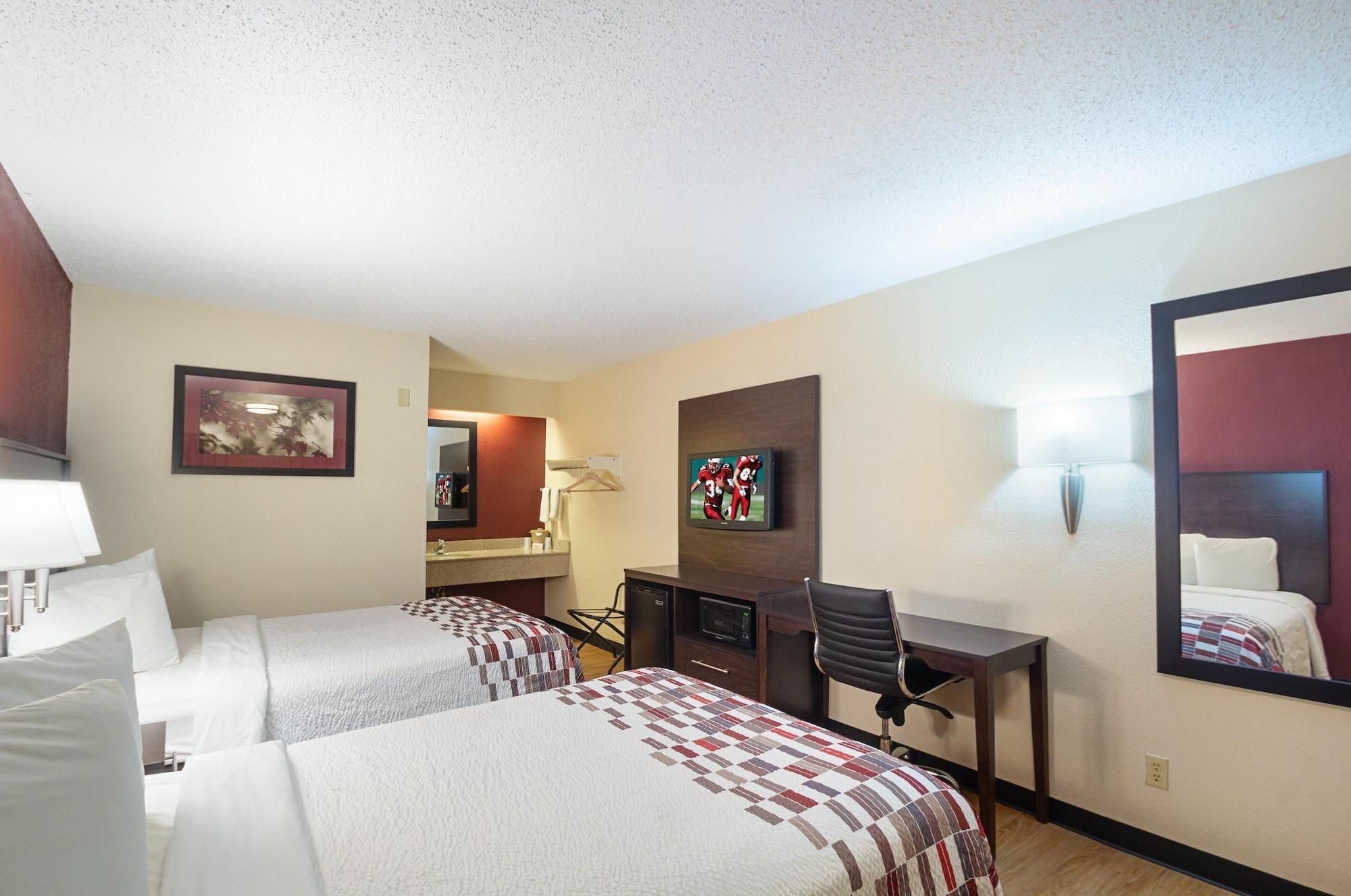 Red Roof Inn Cincinnati East - Beechmont Cherry Grove Buitenkant foto